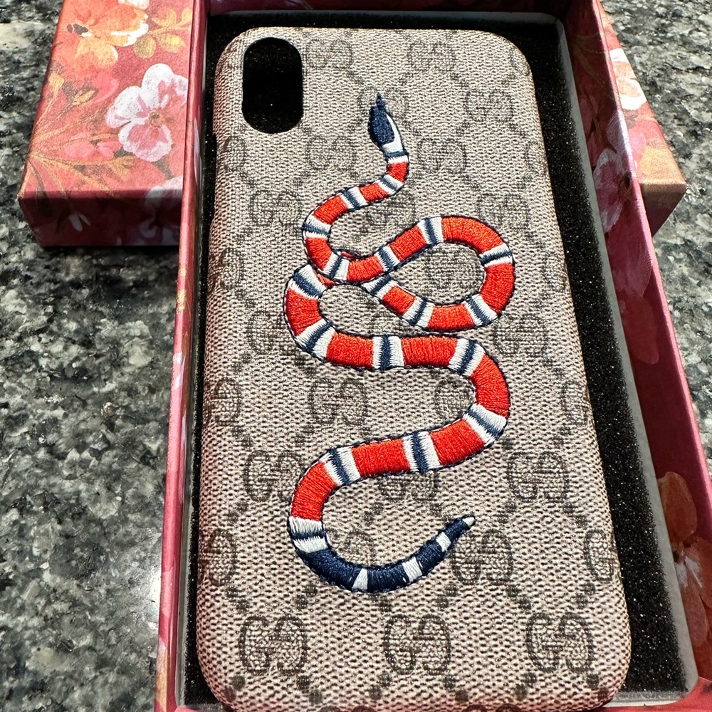 iPhone XR case